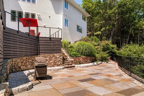 $4,295,000 | 100 Westcliff Road, Weston, MA 02493
