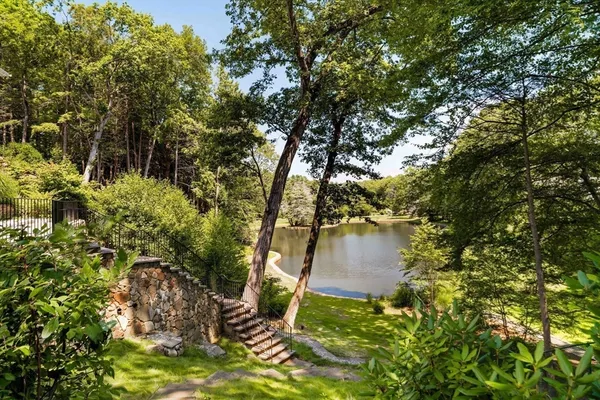 $4,195,000 | 100 Westcliff Road, Weston, MA 02493