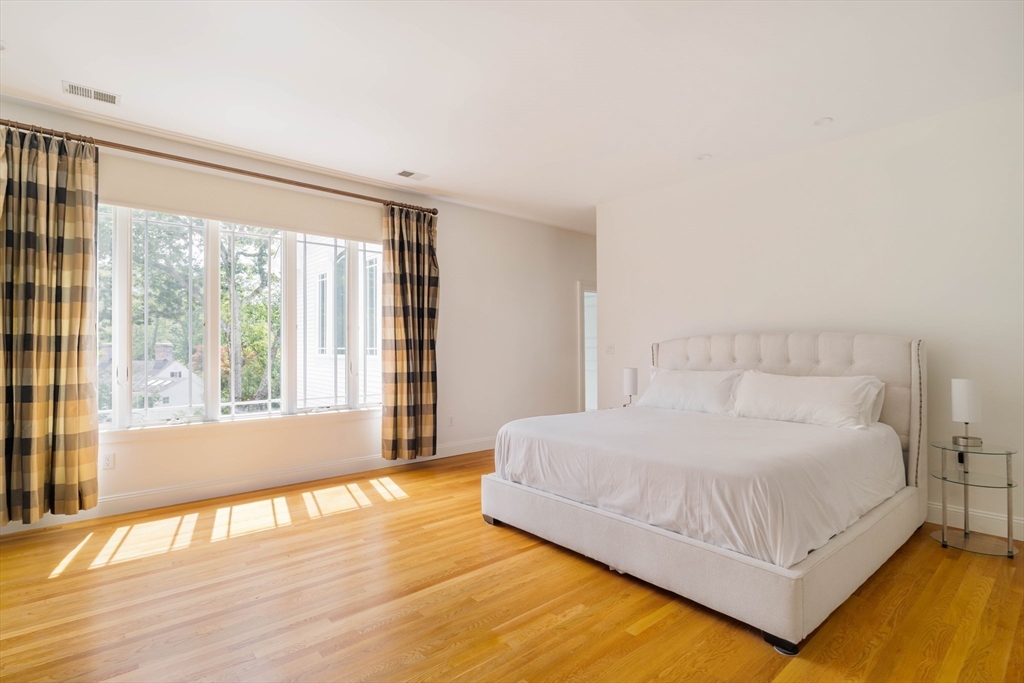 100 Westcliff Road Weston, MA 02493 - Photo 27 of 37