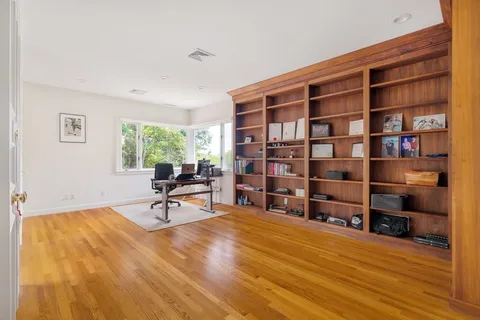 $4,295,000 | 100 Westcliff Road, Weston, MA 02493