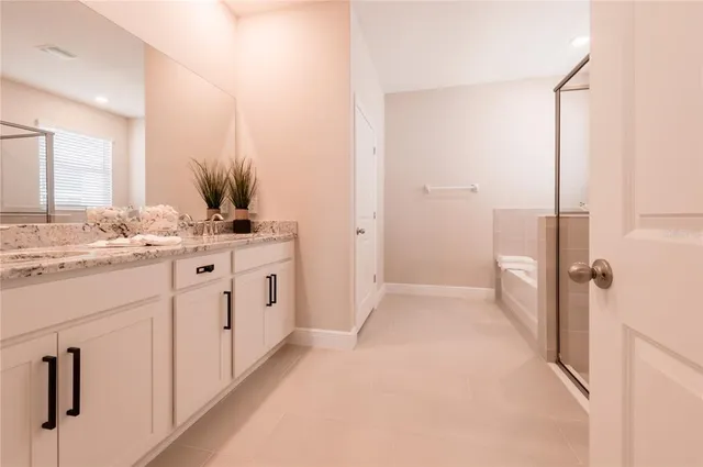 $3,200 | 5246 Grove Mill Loop, Bradenton, FL 34211