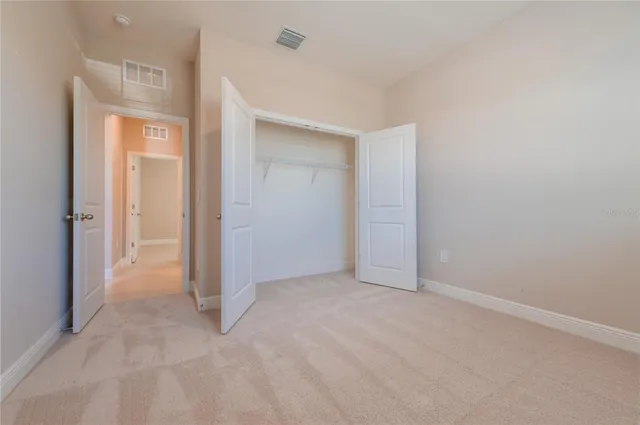 $3,200 | 5246 Grove Mill Loop, Bradenton, FL 34211