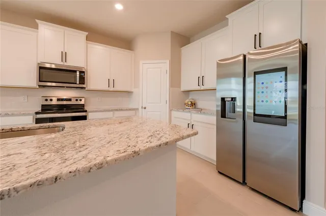 $3,200 | 5246 Grove Mill Loop, Bradenton, FL 34211