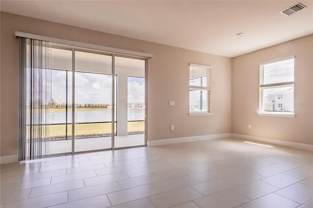 $3,200 | 5246 Grove Mill Loop, Bradenton, FL 34211