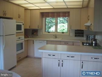 107 Willow Spring Road Wilmington, DE 19807 - Photo 5 of 12 Gallery Image 5