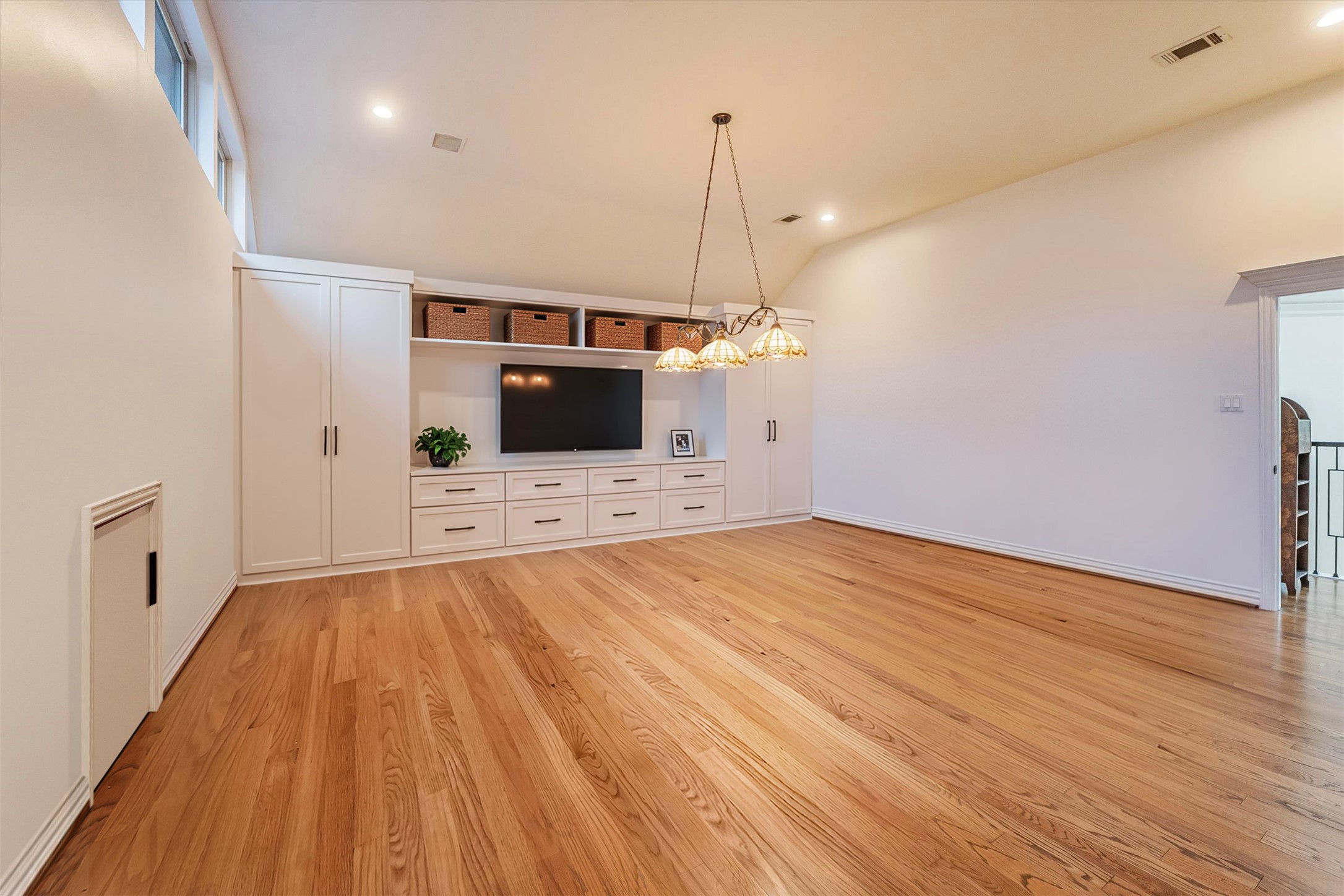 424 West 32nd Street Houston, TX 77018 - Photo 38 of 50 VIRTUAL Built-in Option for gameroom to 4th bedroom option.