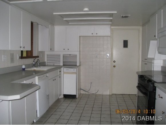 1242 Vine Street Daytona Beach, FL 32117 - Photo 5 of 17 Additional Photo