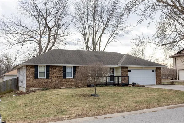 $274,900 | 4514 Alpha Lane, St. Joseph, MO 64506