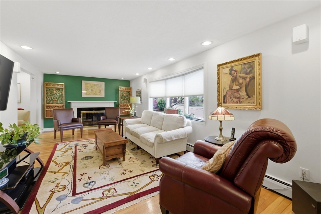 34 Spring Street Lexington, MA 02421 - Photo 10 of 33