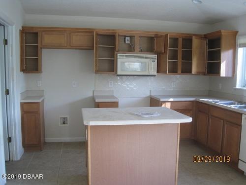 39 Ryecliffe Drive Palm Coast, FL 32164 - Photo 2 of 8 Kit5