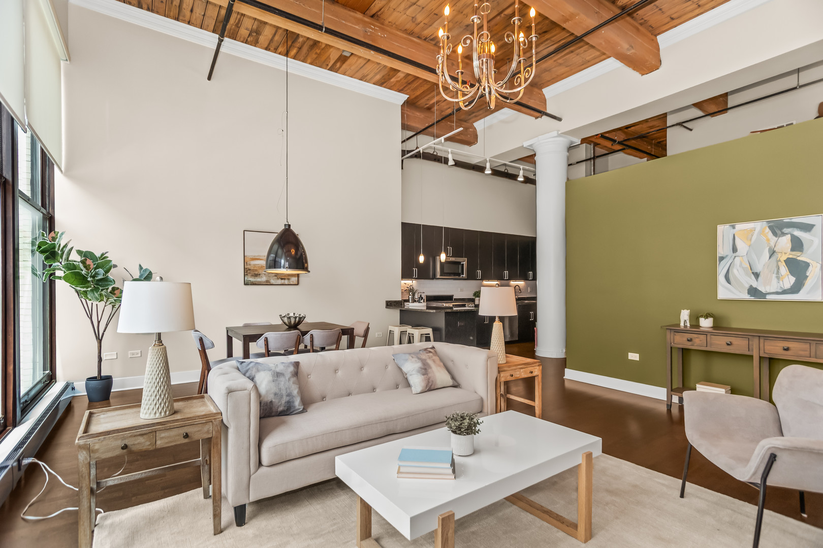 2303 South Michigan Avenue, Unit 208 Chicago, IL 60616 - Photo 5 of 21 a living room with furniture