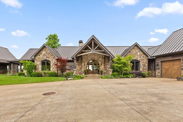 $2,750,000 | 6835 Jasper Highlands Boulevard, Jasper, TN 37347