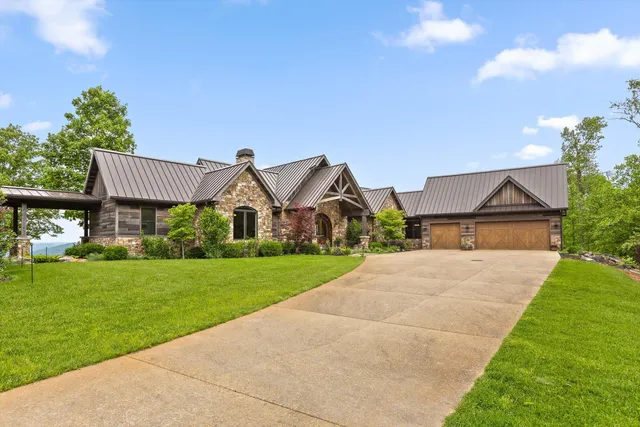 $2,750,000 | 6835 Jasper Highlands Boulevard, Jasper, TN 37347