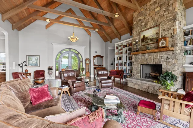 $2,750,000 | 6835 Jasper Highlands Boulevard, Jasper, TN 37347