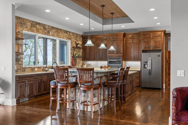 $2,750,000 | 6835 Jasper Highlands Boulevard, Jasper, TN 37347