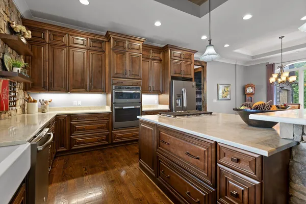 $2,750,000 | 6835 Jasper Highlands Boulevard, Jasper, TN 37347