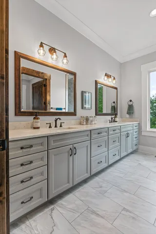 $2,750,000 | 6835 Jasper Highlands Boulevard, Jasper, TN 37347