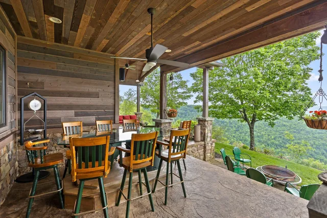 $2,750,000 | 6835 Jasper Highlands Boulevard, Jasper, TN 37347