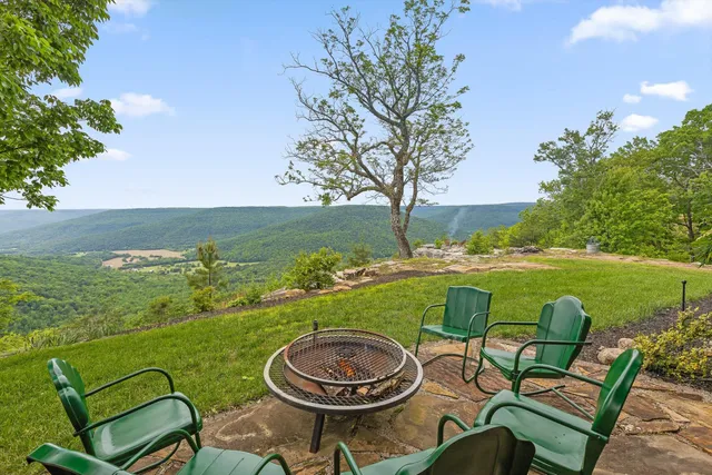 $2,750,000 | 6835 Jasper Highlands Boulevard, Jasper, TN 37347