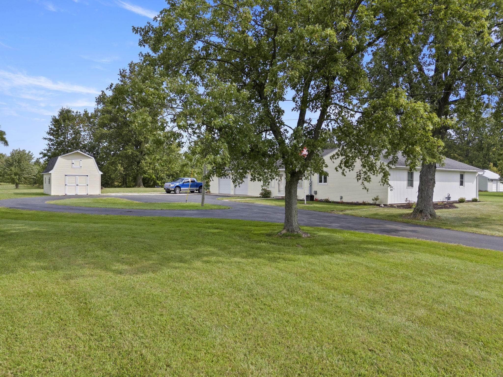 2555 East Us Highway Decatur, IN 46733 - Photo 7 of 36