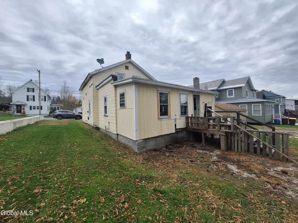 $82,500 | 20 Adams Street, Whitehall, NY 12887