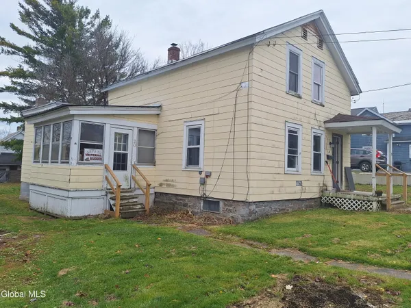 $82,500 | 20 Adams Street, Whitehall, NY 12887