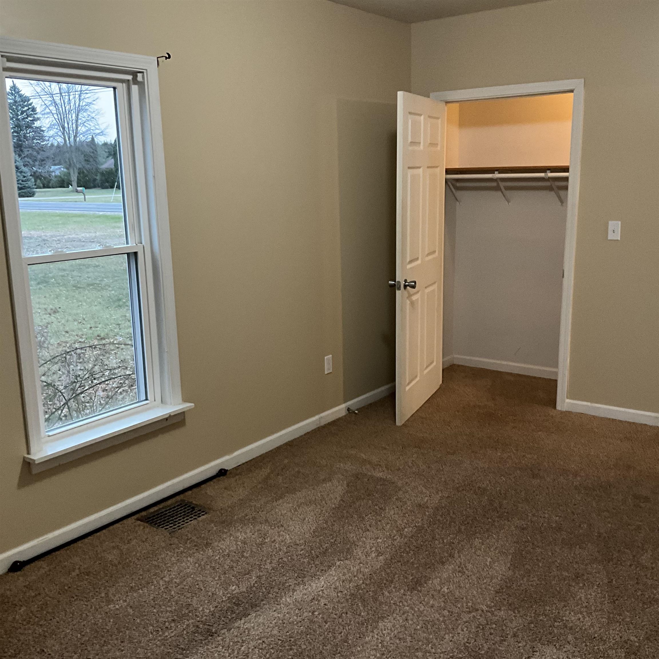 3394 West Washington Road Ithaca, MI 48847 - Photo 24 of 58 1940647-732ed956-ab70-44bf-beb5-54018484d388.JPG