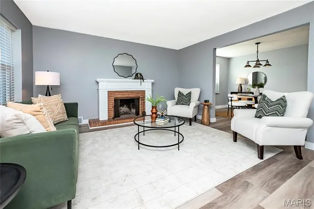 $349,900 | 5614 Bancroft Avenue, St. Louis, MO 63109