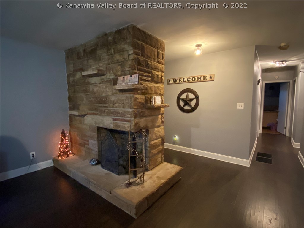 231 Walters Street Ripley, WV 25271 - Photo 4 of 23 Gallery Image 4