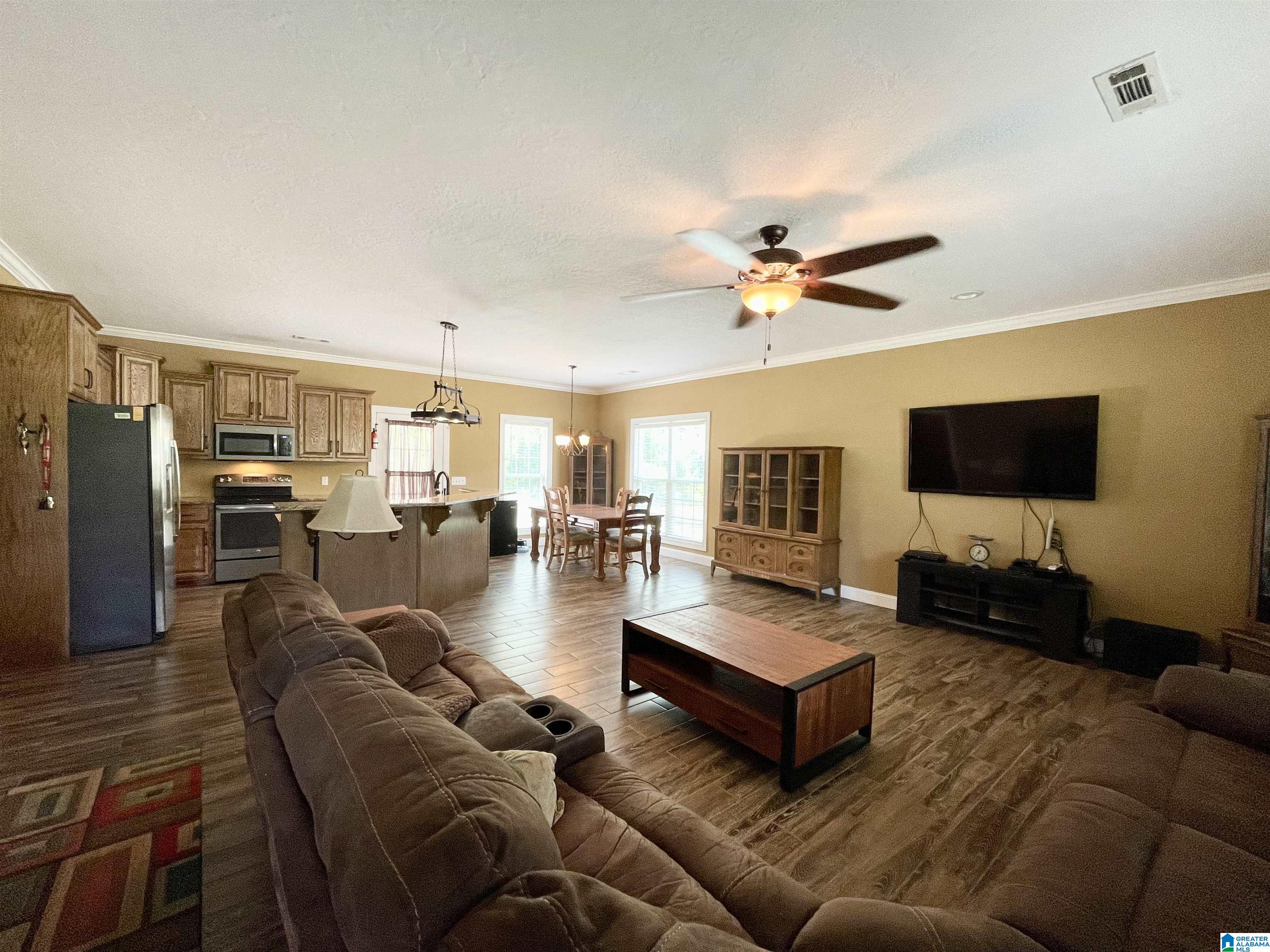 137 Baber Street Heflin, AL 36264 - Photo 3 of 24