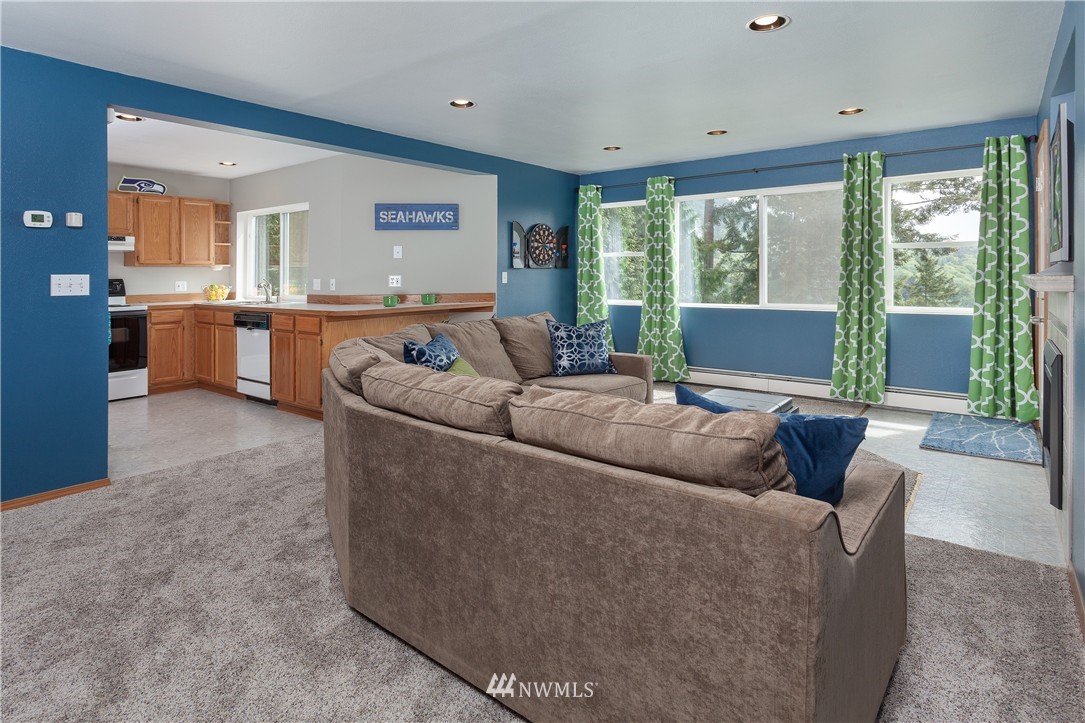 11105 Renton Issaquah Road Southeast Issaquah, WA 98027 - Photo 18 of 25