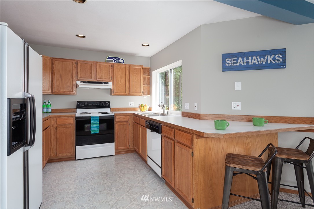 11105 Renton Issaquah Road Southeast Issaquah, WA 98027 - Photo 19 of 25