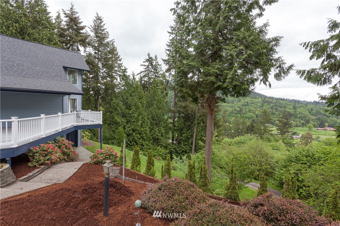11105 Renton Issaquah Road Southeast Issaquah, WA 98027 - Photo 22 of 25