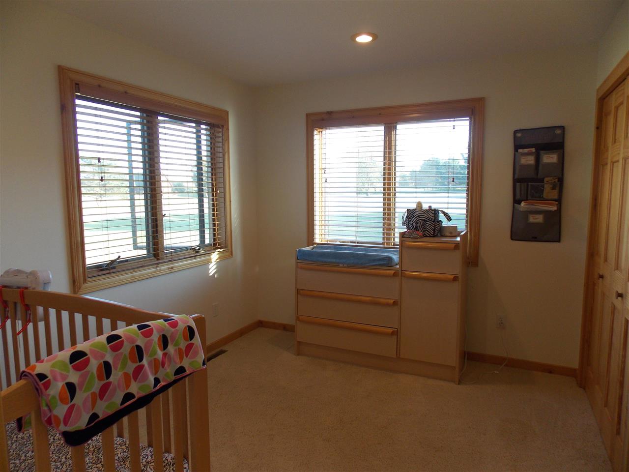 8247 White Pne Ridge Harrison, MI 48625 - Photo 18 of 36 1809297-17.JPG