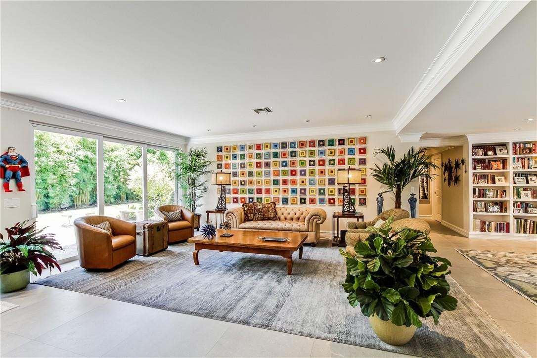 Family room with almost 9 foot ceiling