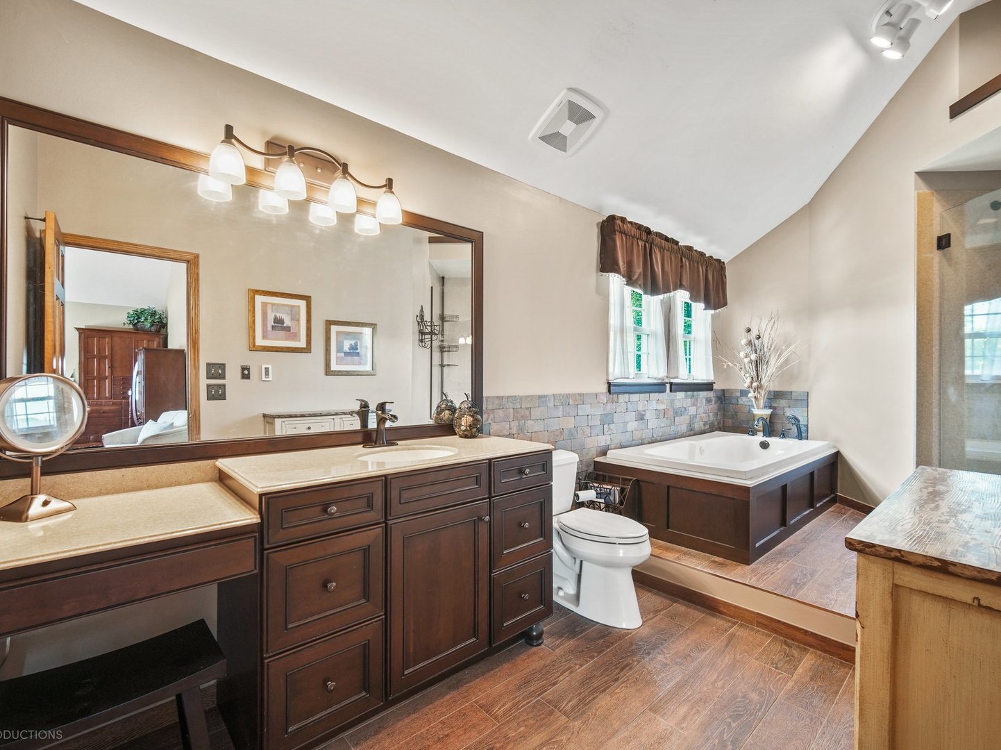 8153 Old Mill Road Frankfort, IL 60423 - Photo 28 of 44 Gallery Image 28