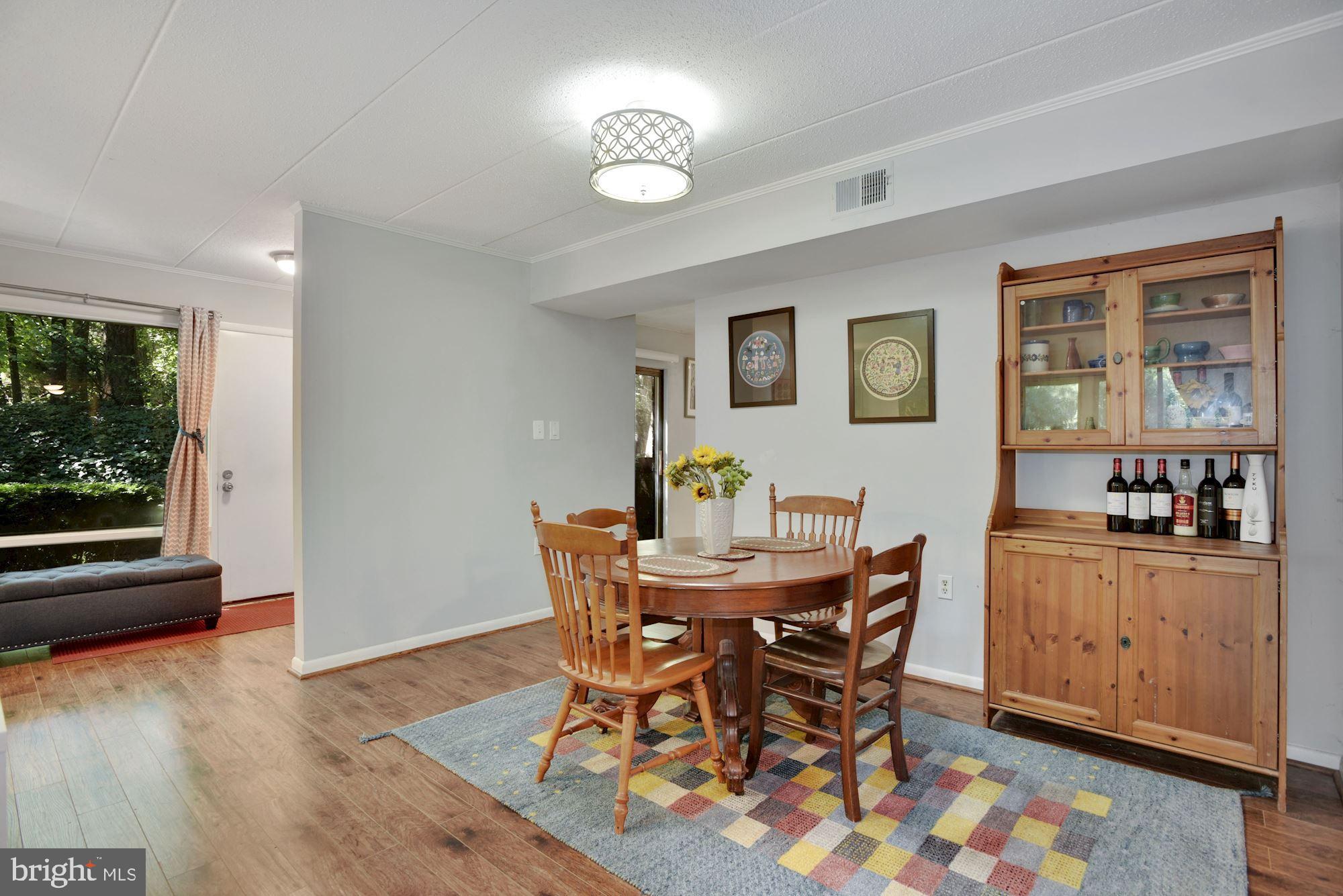 11605 Windbluff Court, Unit 8B Reston, VA 20191 - Photo 6 of 51 Gallery Image 6