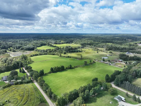 $949,999 | Tbd Tbd Bordman Road, Unit TBD, Leonard, MI 48367