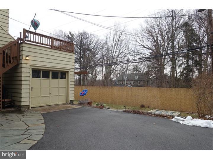 106 Madison Road Lansdowne, PA 19050 - Photo 23 of 23 Garage
