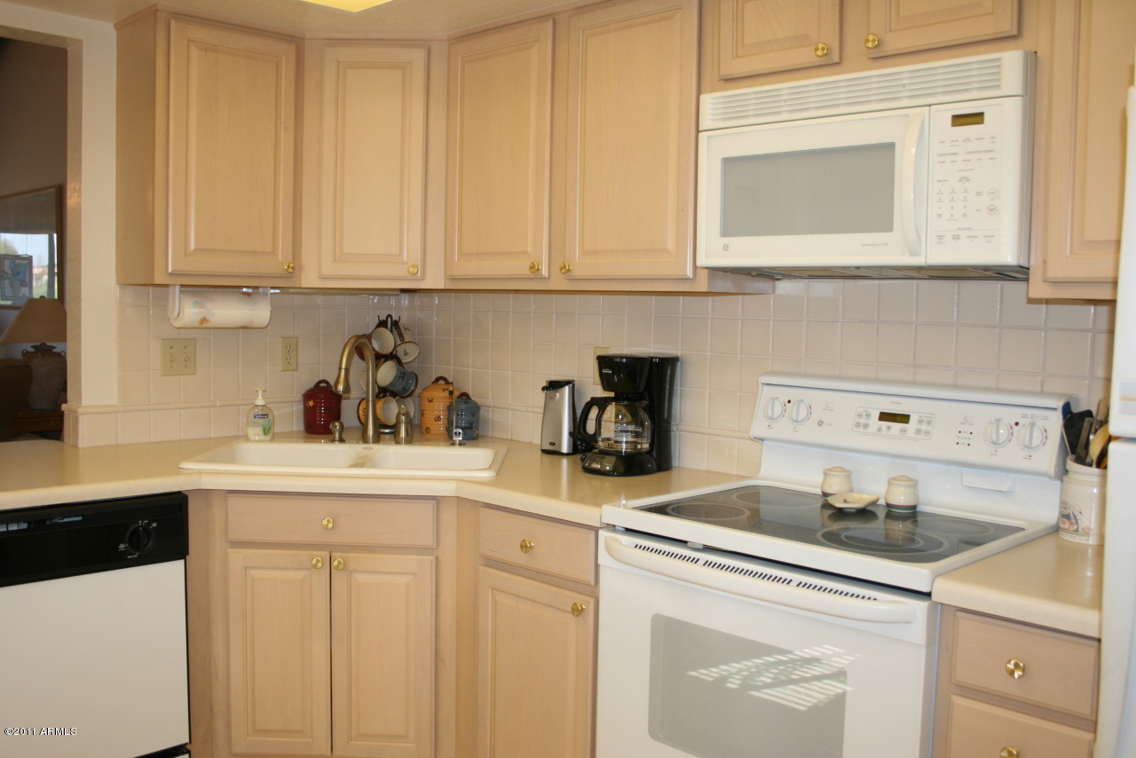 25458 North Danny Lane Rio Verde, AZ 85263 - Photo 6 of 16 Kitchen