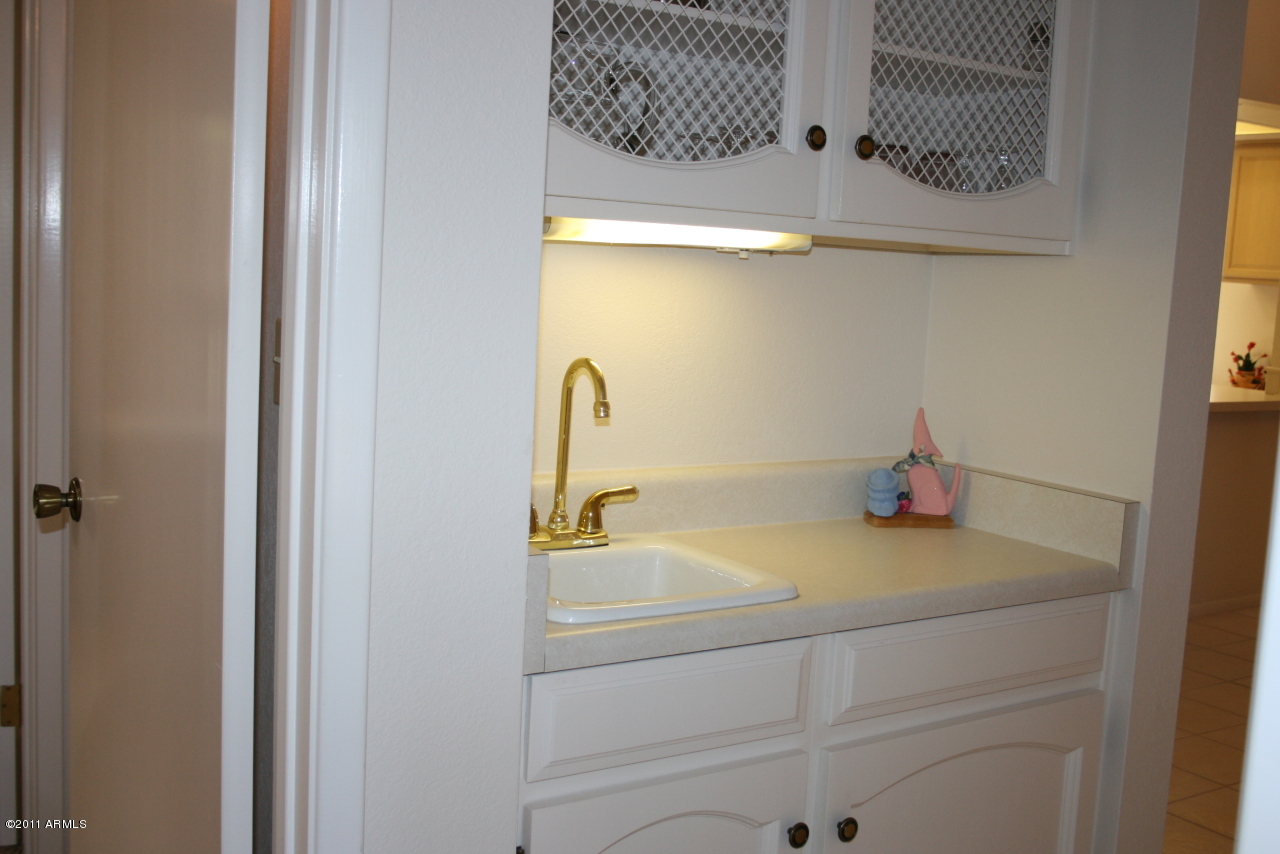 25458 North Danny Lane Rio Verde, AZ 85263 - Photo 9 of 16 Wet Bar in Hall