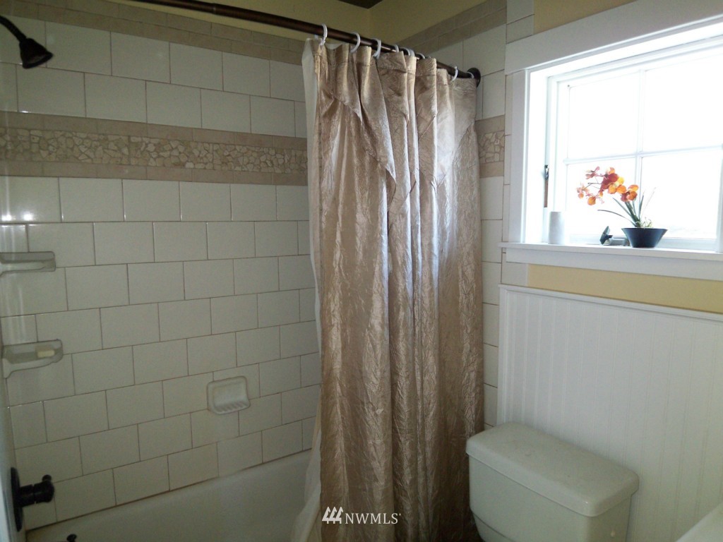 101 Ridings Road Oakville, WA 98568 - Photo 13 of 21 Gallery Image 13