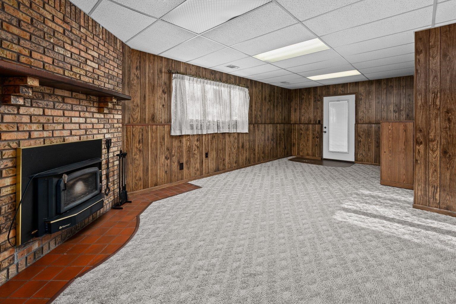 8412 10th Street West Rock Island, IL 61201 - Photo 31 of 37