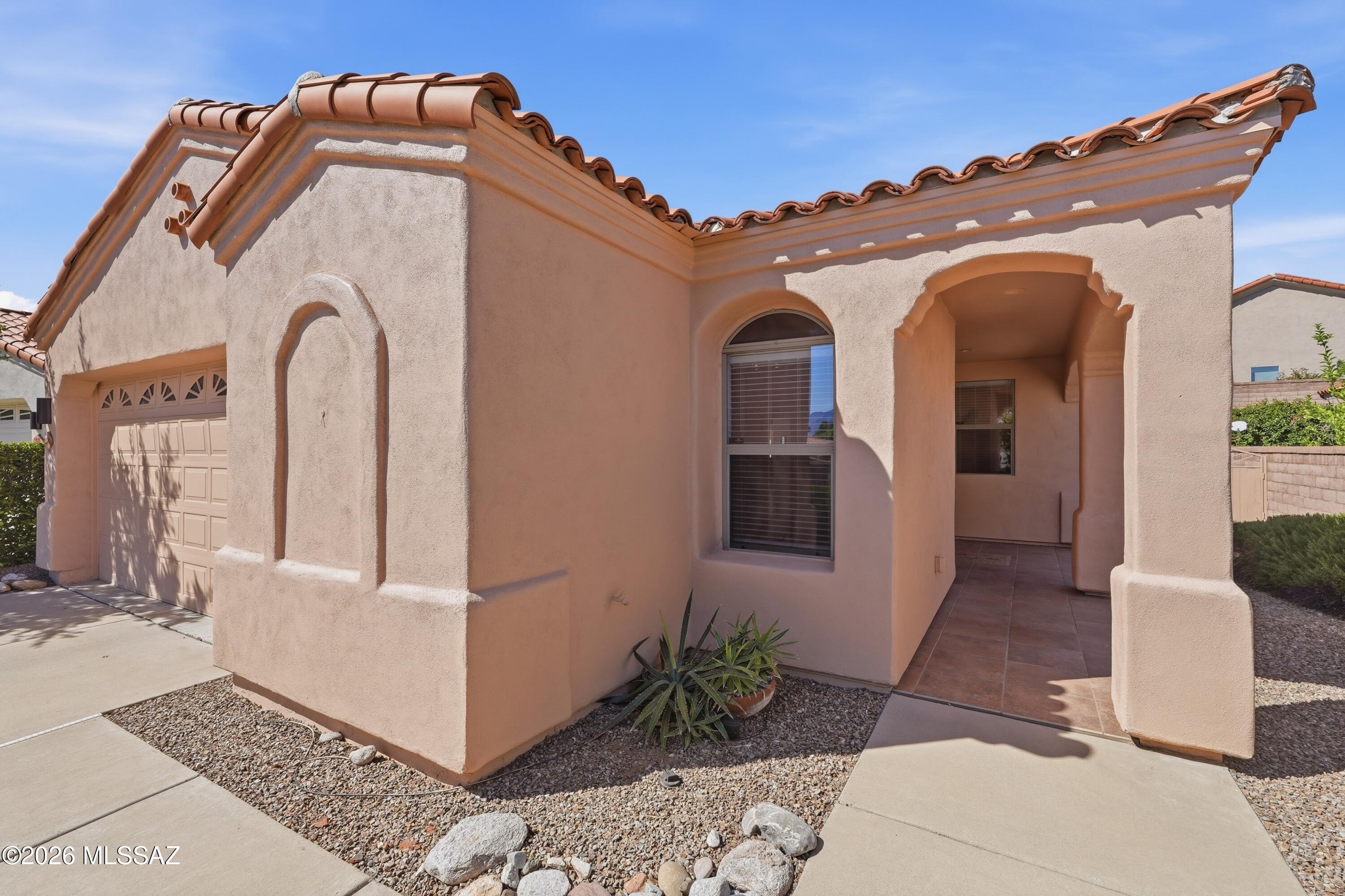 2845 North Vactor Ranch Place Tucson, AZ 85715 - Photo 35 of 41 Entry Patio