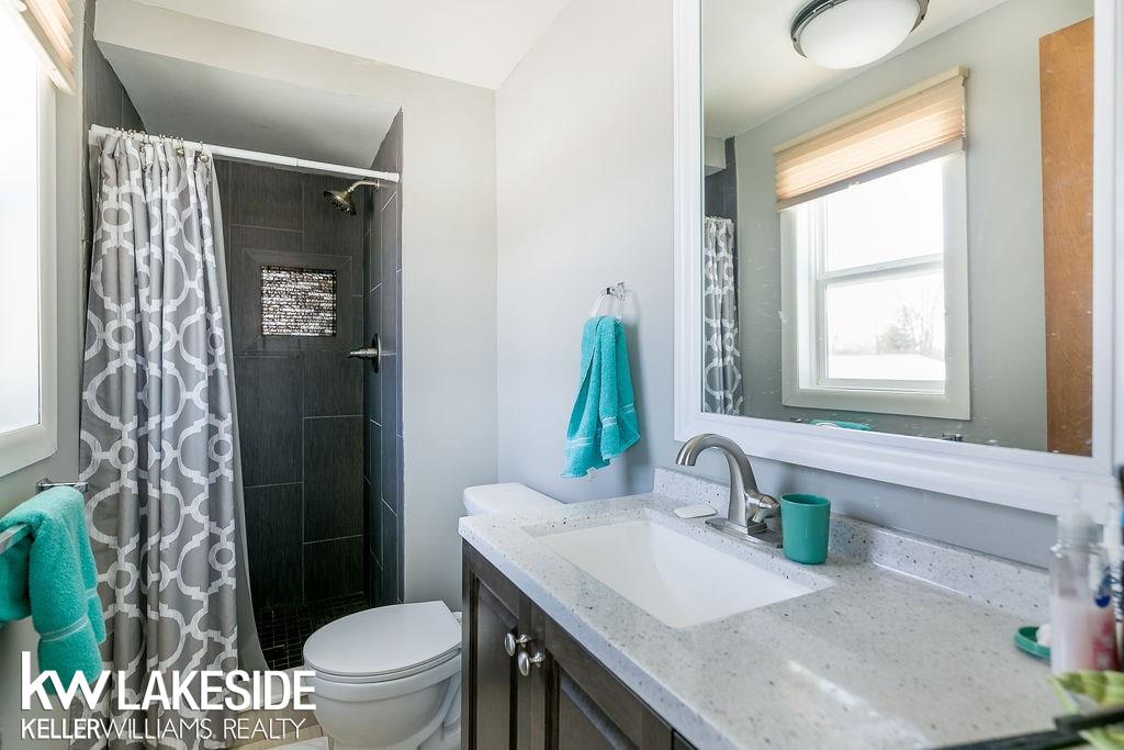 59120 Hayes Road Ray, MI 48096 - Photo 36 of 90 50033774-35.JPG