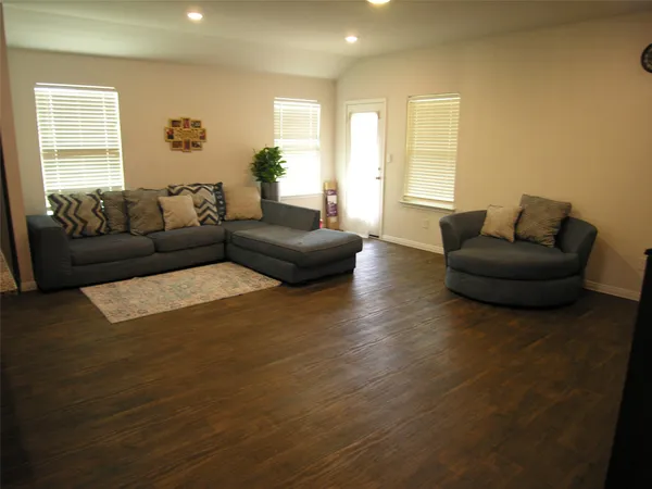 $345,000 | 13700 Dismuke Drive, Manor, TX 78653