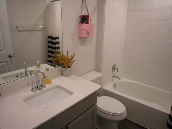 $345,000 | 13700 Dismuke Drive, Manor, TX 78653