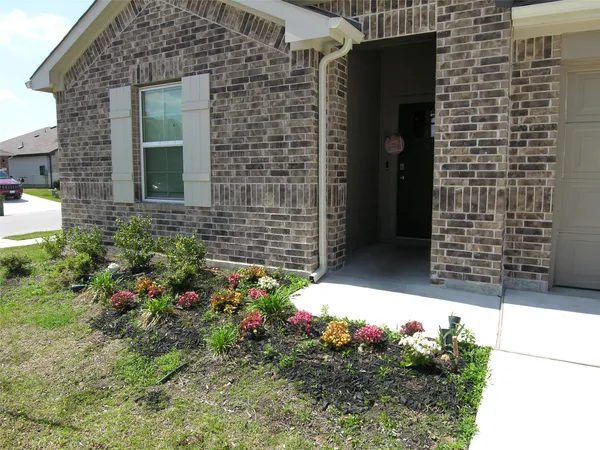 $345,000 | 13700 Dismuke Drive, Manor, TX 78653