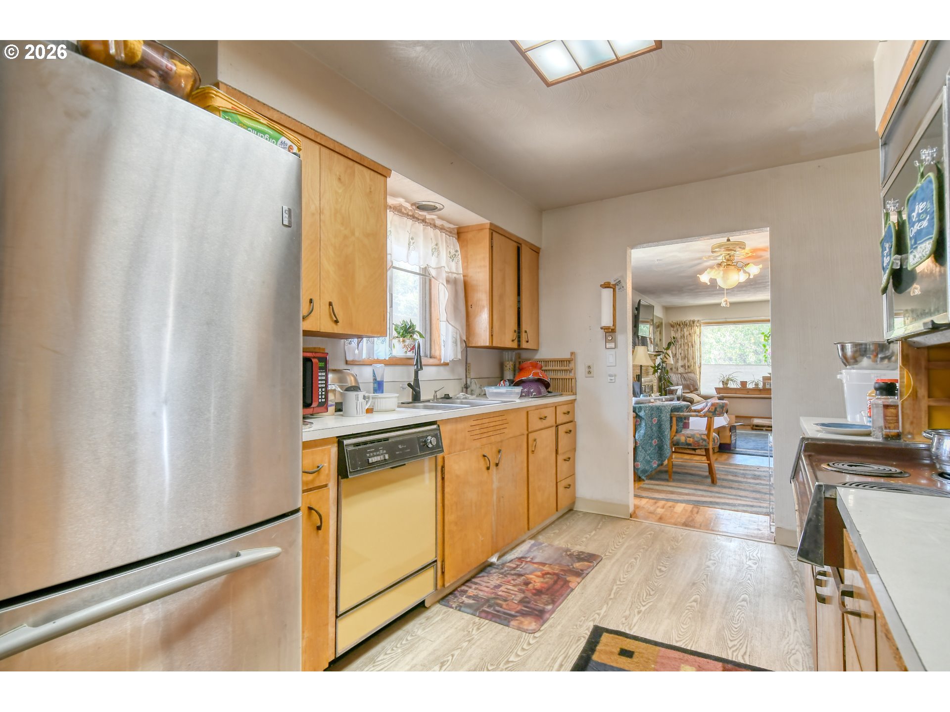 113 Southeast 7th Street Pendleton, OR 97801 - Photo 13 of 29 Kitchen