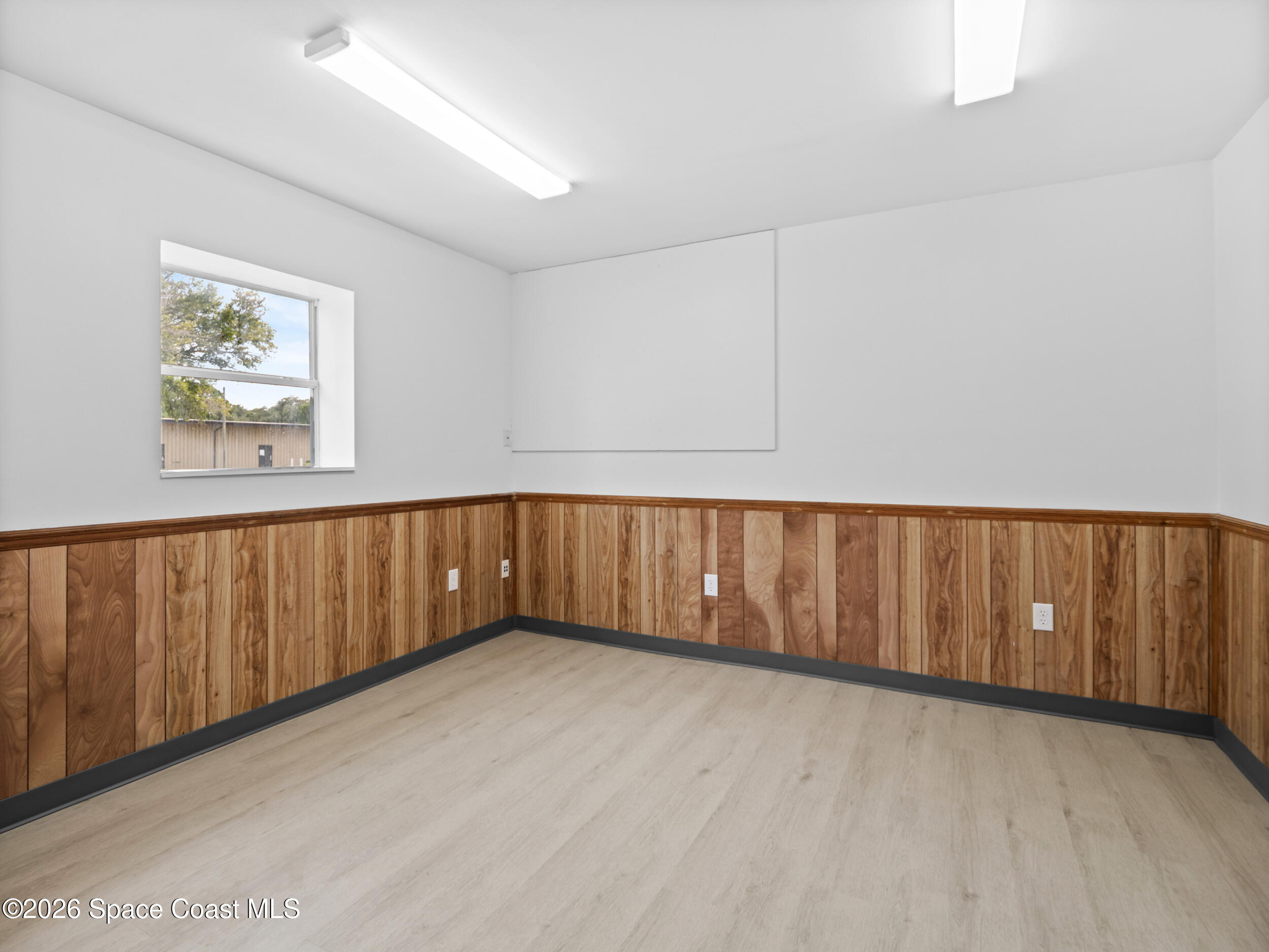 580 South Wickham Road West Melbourne, FL 32904 - Photo 15 of 30 26_580 s wickham rd_26